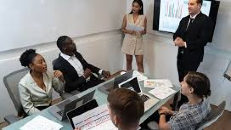 Governance in Retail and Consumer Goods Training Course