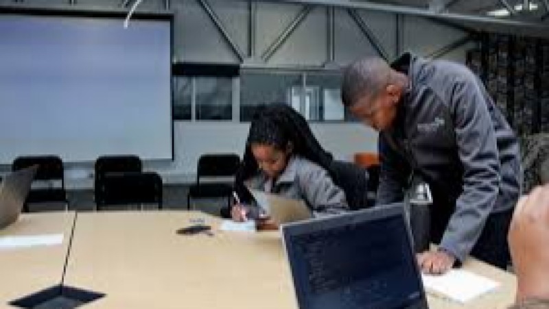 Public Sector Incubators & Innovation Hubs Training Course