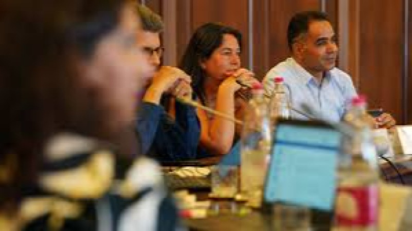 Social Media and Political Narratives on Migration Training Course