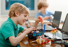 Training Course on STEM/STEAM Education Leadership and Curriculum Integration